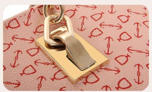 The Ultimate Handbag Collection - Image 15